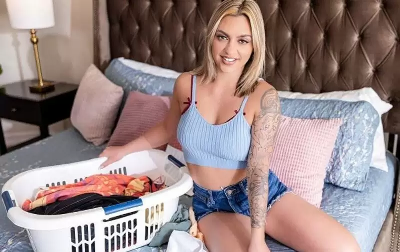 New  Gypsy Rose Wanna Try The Real Thing (2025) Hardcore  Blonde  Roleplay  Family  ILUVY  lulustream.com  savefiles.com