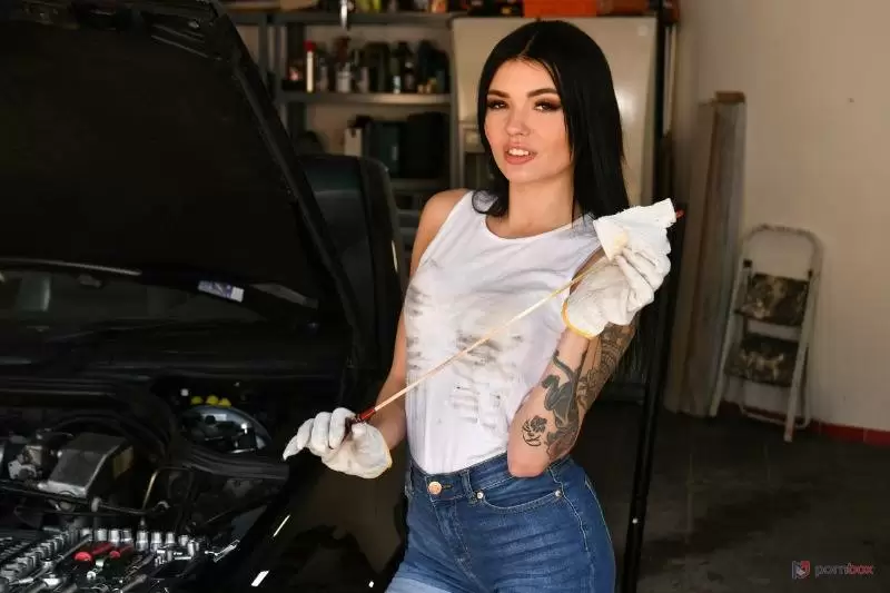 New  Luna Bbunny Horny Mechanic Takes An Interracial DP Pounding At The Garage GP3501 (25-08-2026) Anal  DoublePenetration  Hardcore  BBC  Threesome  ILUVY  lulustream.com  doodstream.co