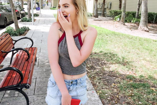 Public Pickups / Mofos - Crystal&#160;young Crystal Young Deepthroats / 14.6.2017